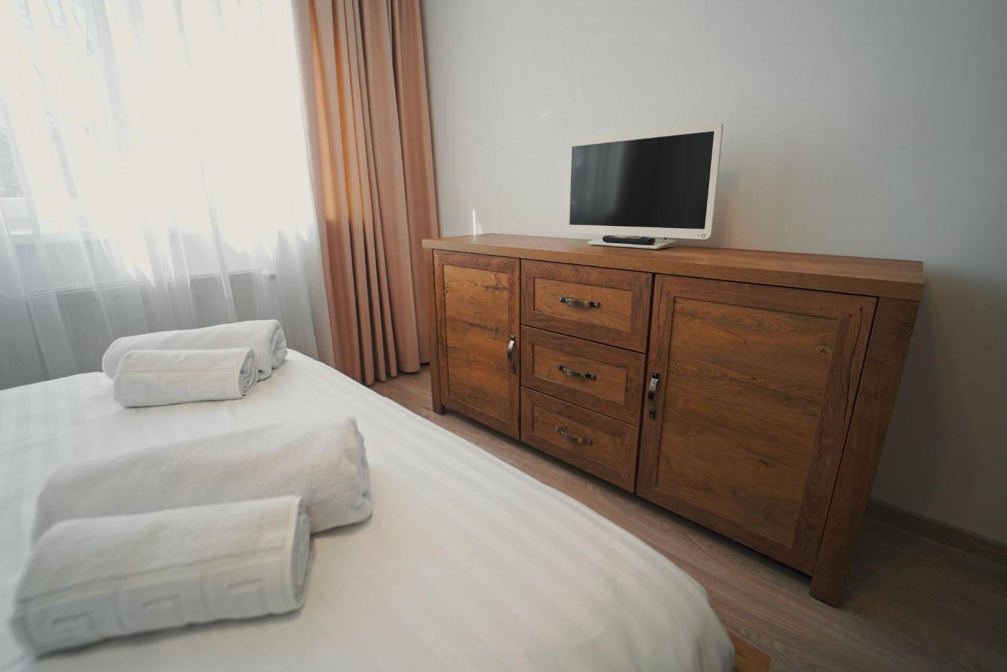 Luxury Apartament Ultracentral Of Suceava Esplanada Eksteriør bilde