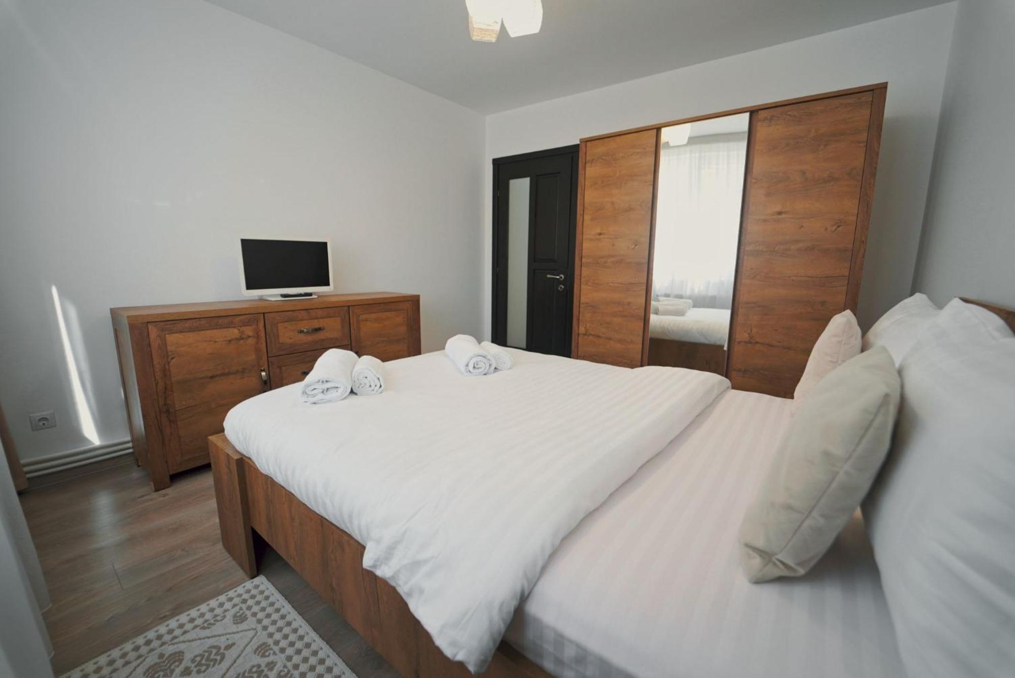 Luxury Apartament Ultracentral Of Suceava Esplanada Eksteriør bilde