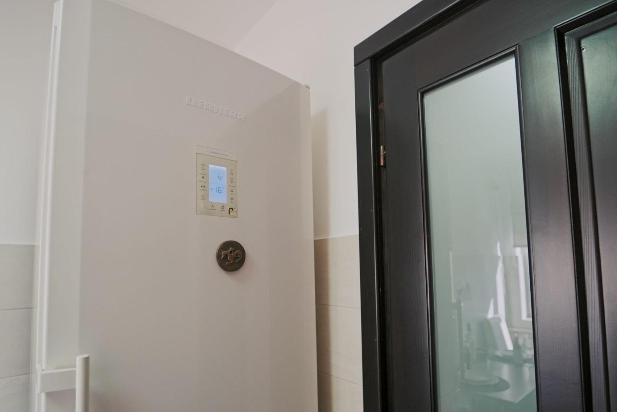 Luxury Apartament Ultracentral Of Suceava Esplanada Eksteriør bilde